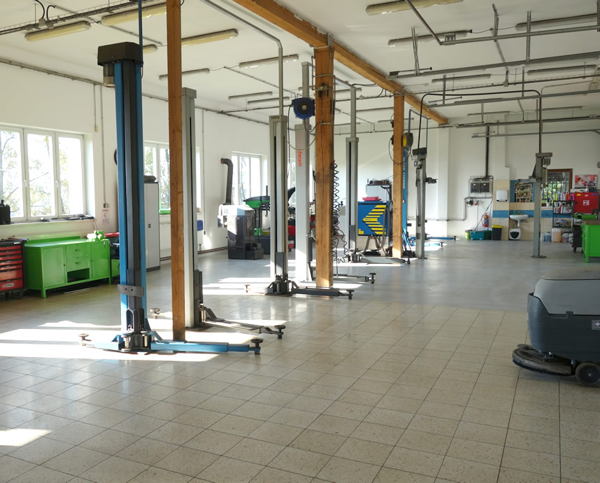 Dílna autoservisu