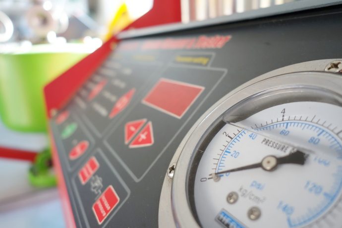 Servis motoru a vstřikovačů